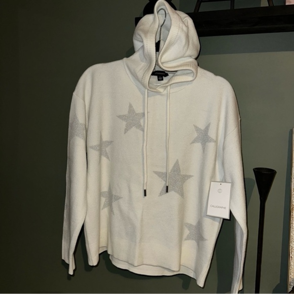 NWT CALLIGRAPHIE BY ANTHROPOLOGIE White Hooded Silver Star Sweater Sz L